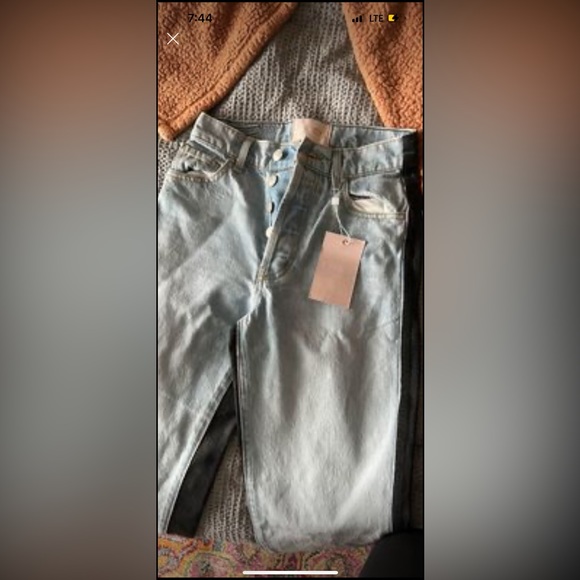 TAGS ON REVICE DENIM - Picture 2 of 5